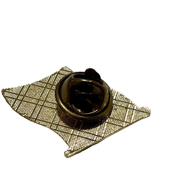 American Flag Lapel Pin‎ Patriotic USA Stars and Stripes Enamel - Picture 2 of 3